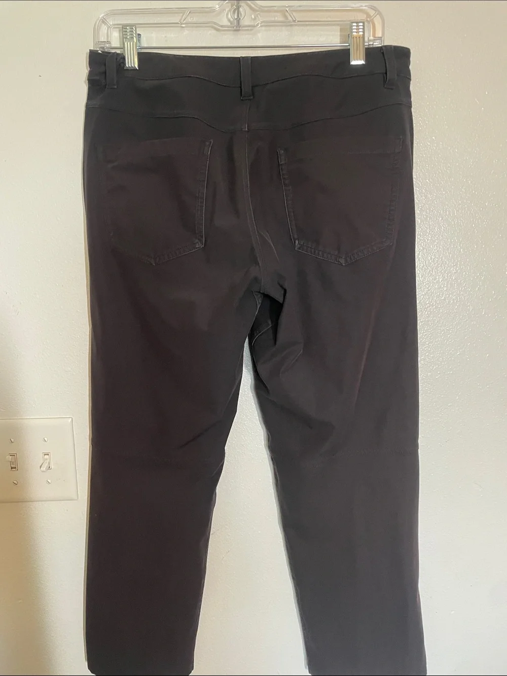 lululemon athletica Black Cropped Straight-Leg Pants